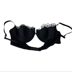 Victoria’s Secret Very Sexy Black Underwire Bra